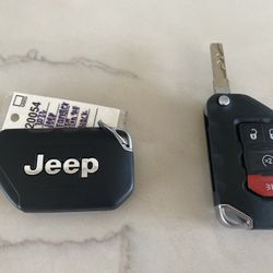New 2022 Jeep Wrangler Unlimited Rubicon 4xe Key Fobs. $100 Each.