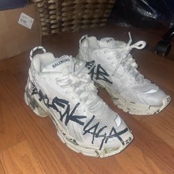 black Graffiti Balencigs Sz 7 