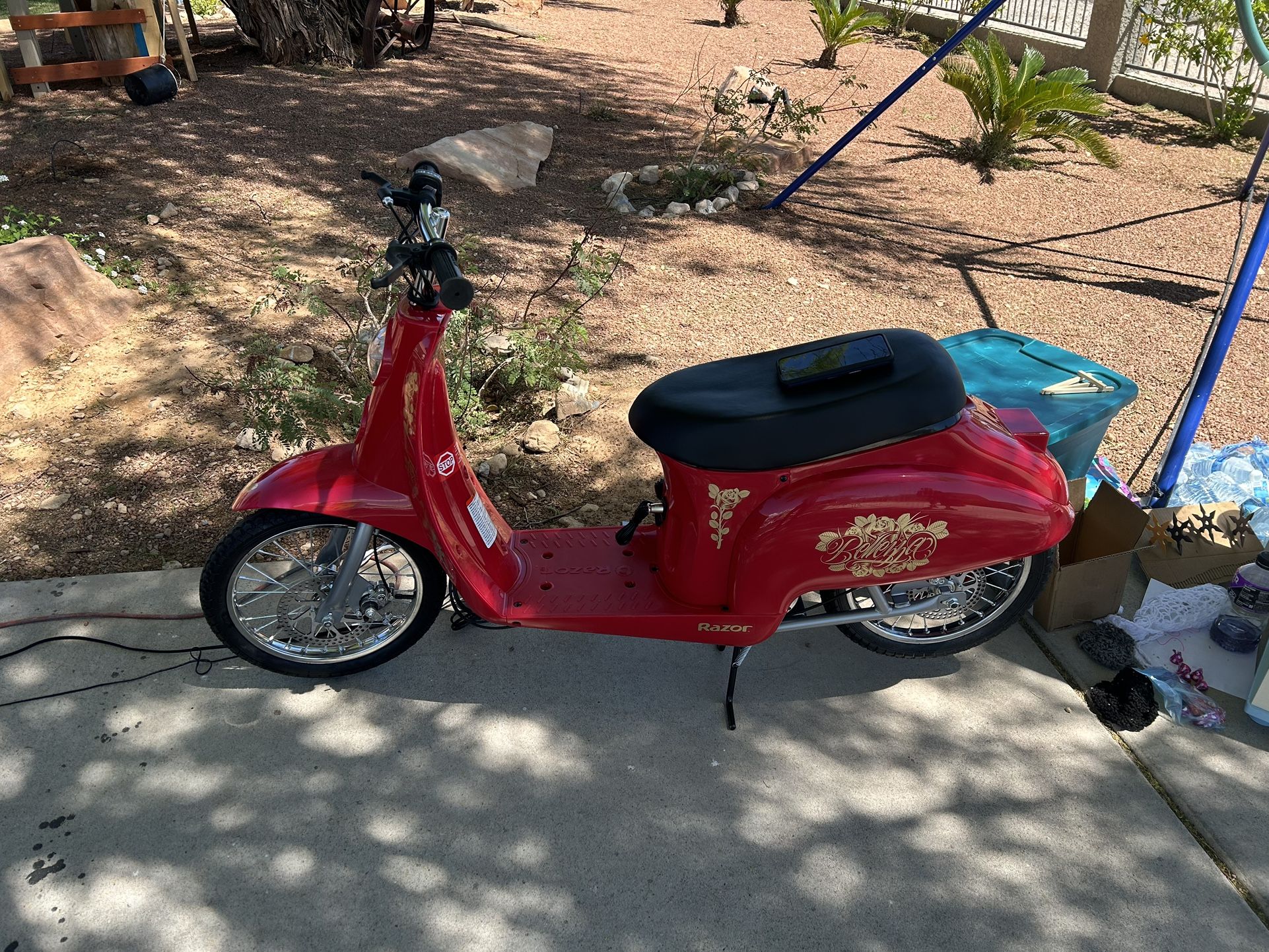 Razor Bellezza 36v Electric Scooter