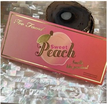 TooFaced Sweet Peach 🍑 Eyeshadow Palette