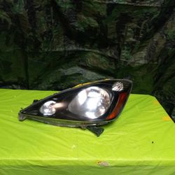 2009-14 Honda Fit Left Headlight 