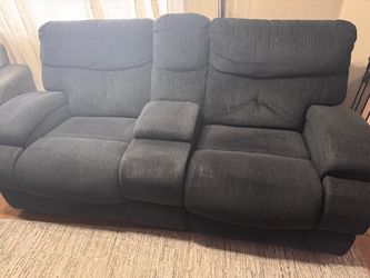 Reclining Loveseat with Console