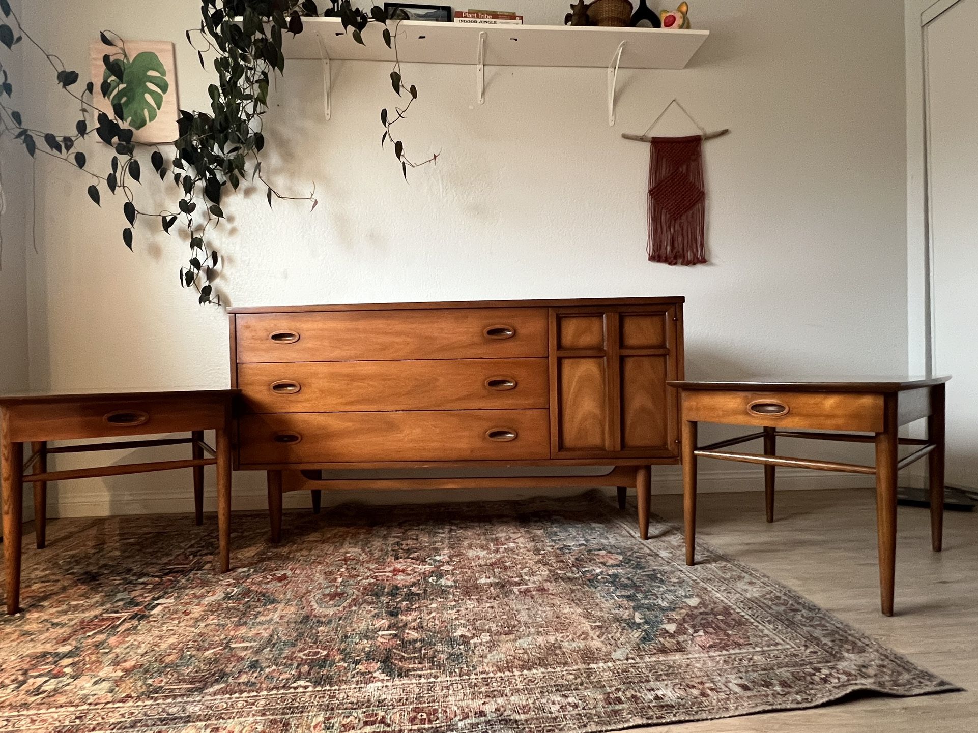 Dixie Mid Century Modern Buffet And Side Tables