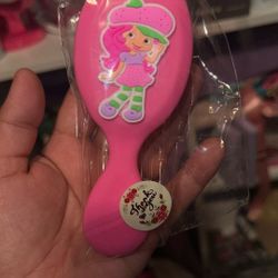 Strawberrry Shortcake Brush 