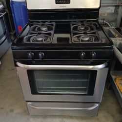 Frigidaire Gas Stove