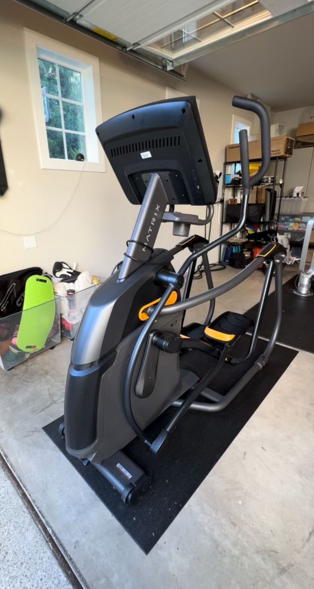 Matrix Elliptical A50 w/ XUR Console + Equipment Mat – Like New