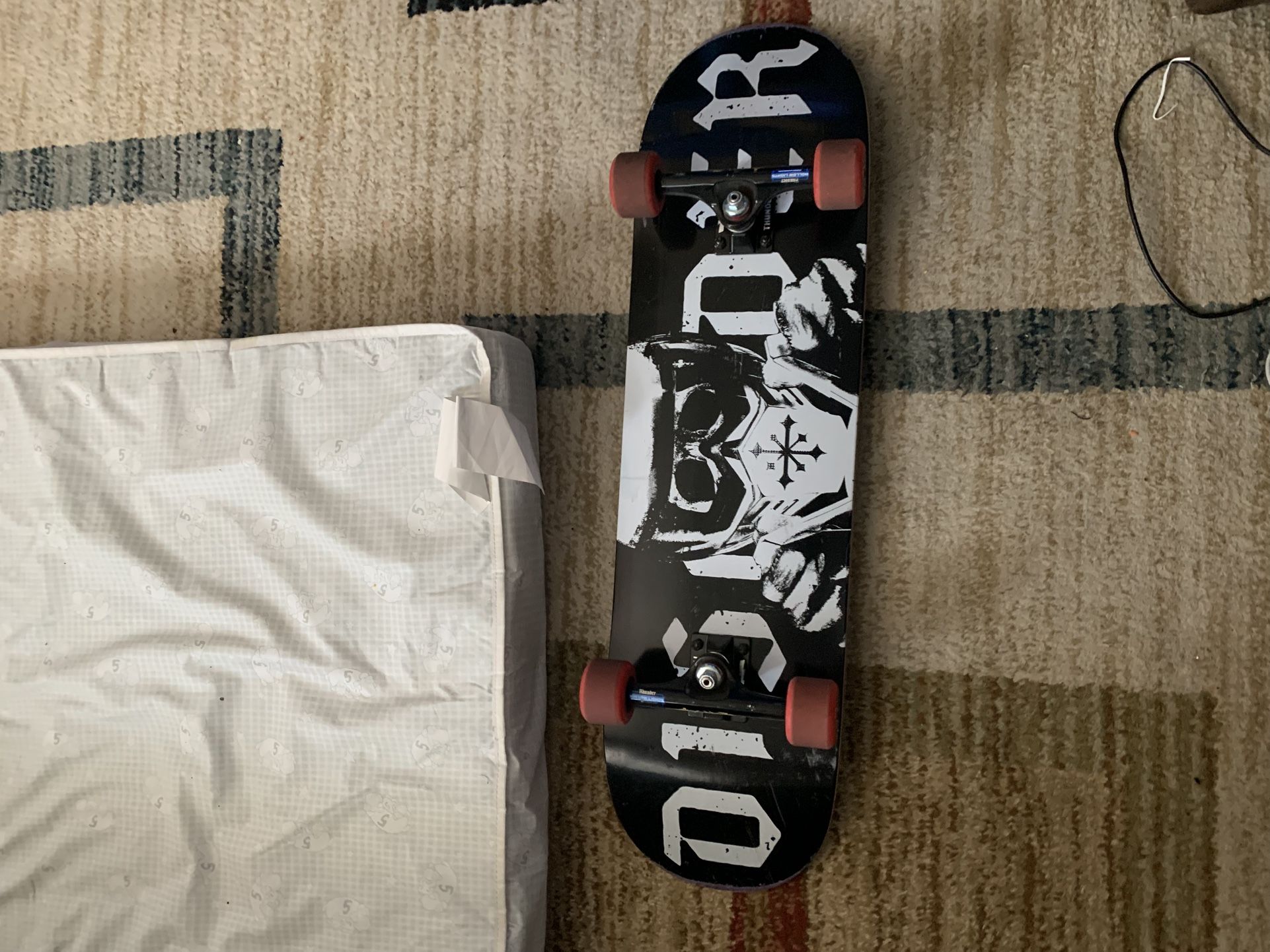Skateboard 8.5