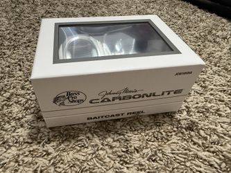 Johnny Morris Carbonlite Baitcaster (New, Sealed In Box)