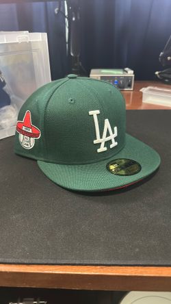 La Fitted Size 7 1/2