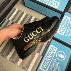 Gucci Shoes 