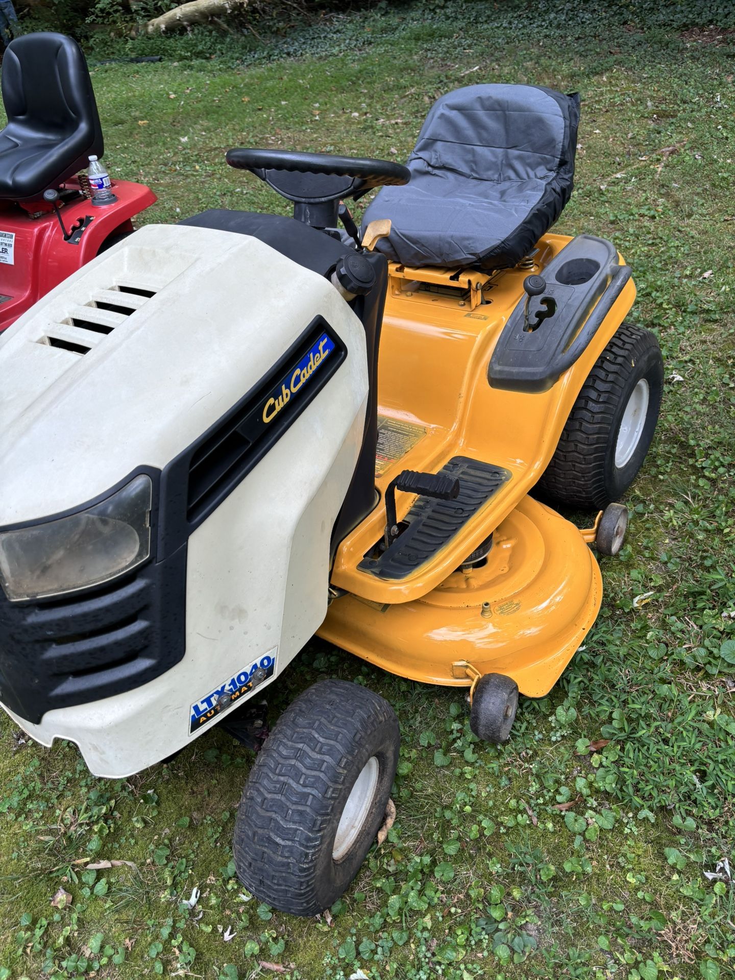 Riding Lawn mowers