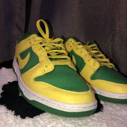 Nike Dunk Low (reverse Brazil) Size 11