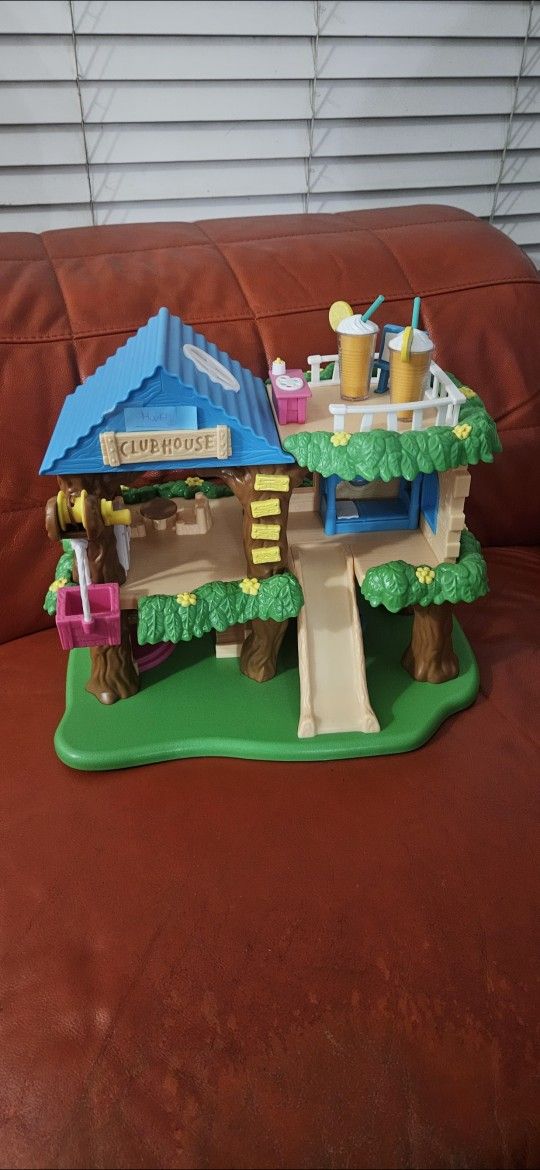 Animal Friends Clubhouse
