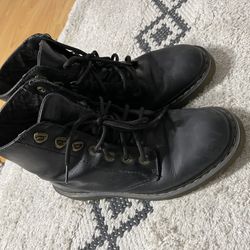Doc Martens Women Size 8