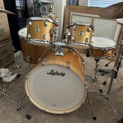 Ludwig Drum Set 