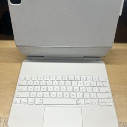 Apple Magic Keyboard 