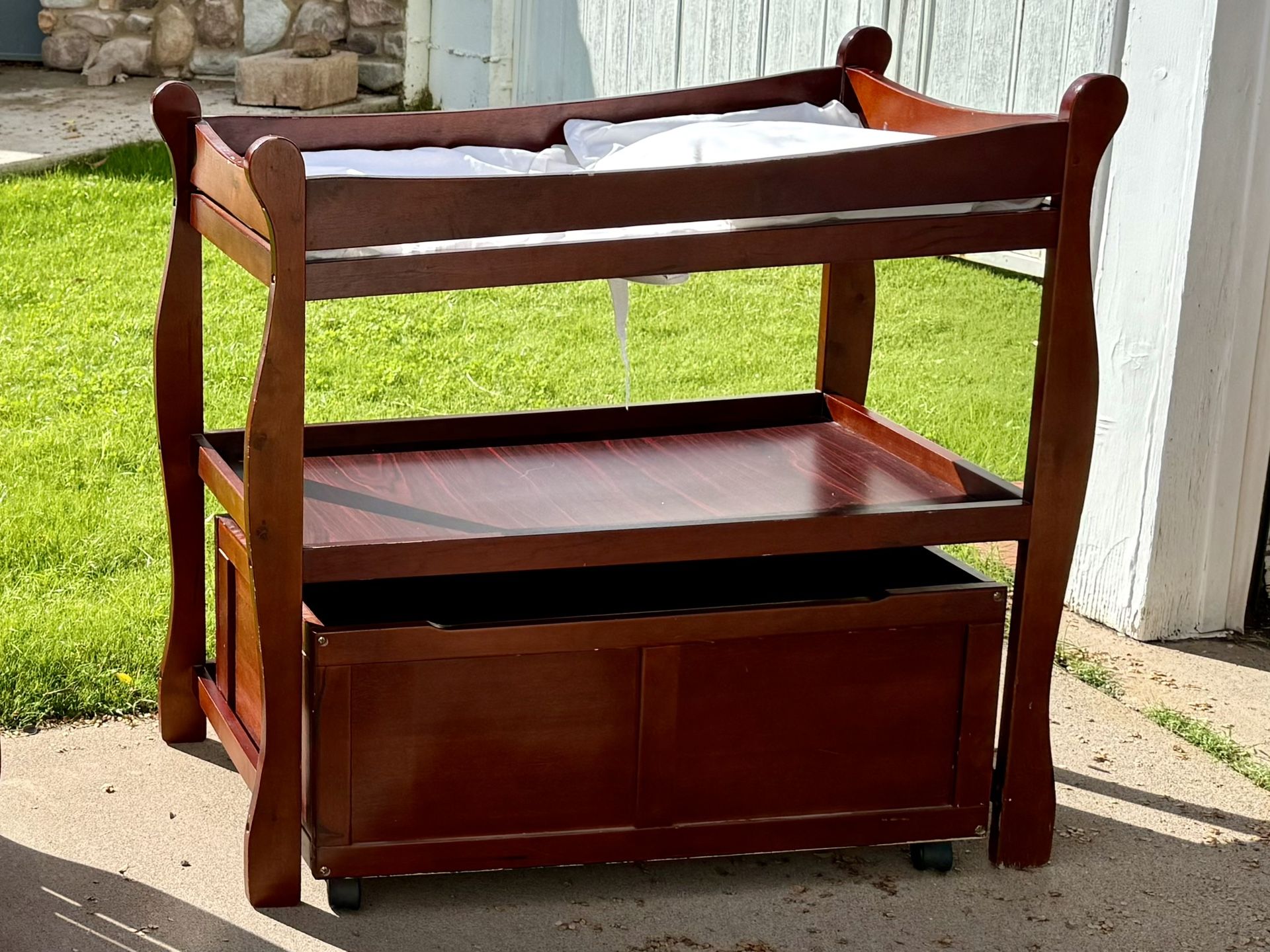 Newborn Changing Table w/ Storage *MOVING SALE!*