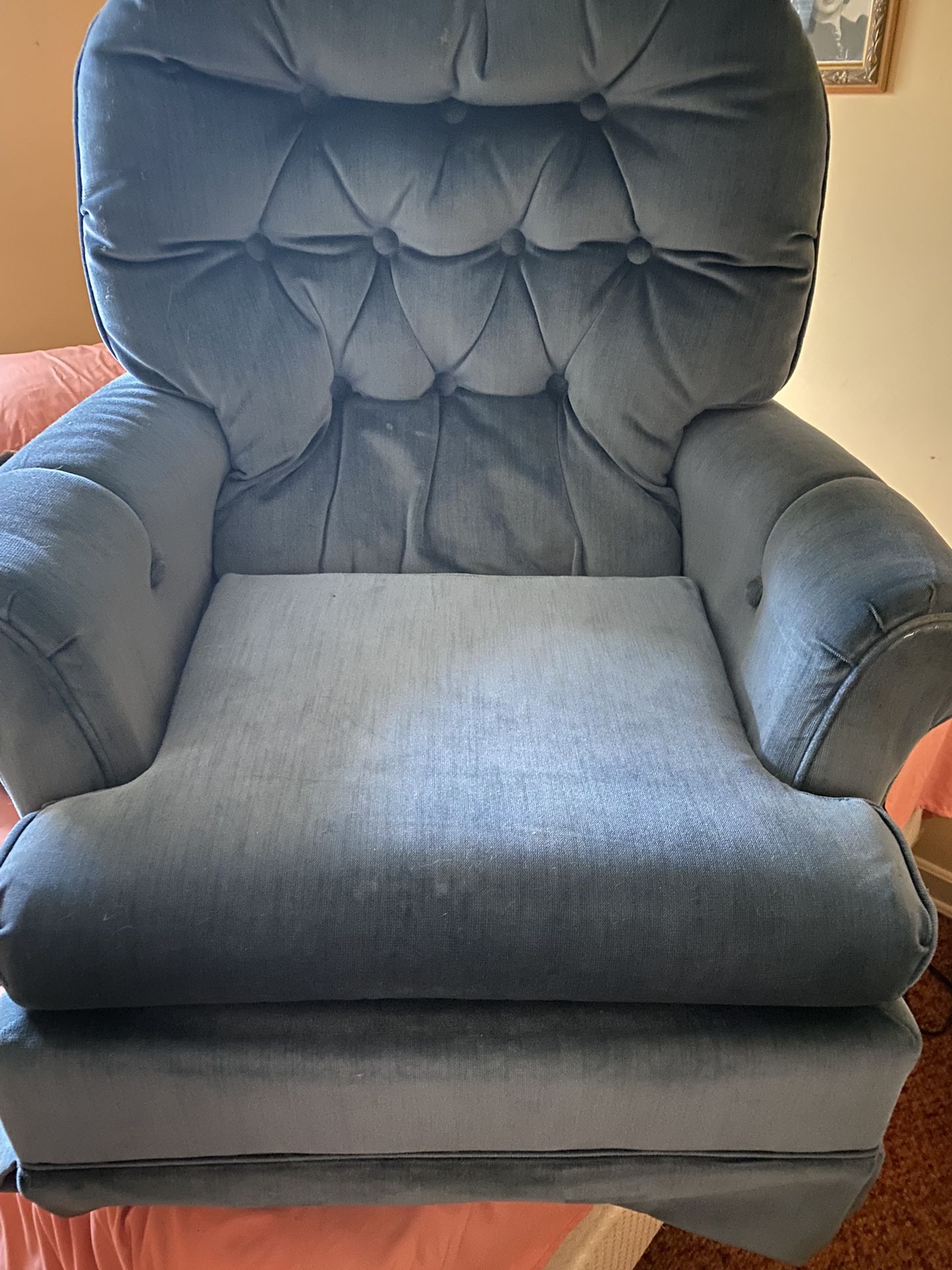 Accent Swivel Chair Blue