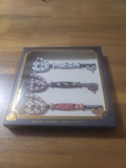 Disney Mickey Mouse Special Edition Key Set