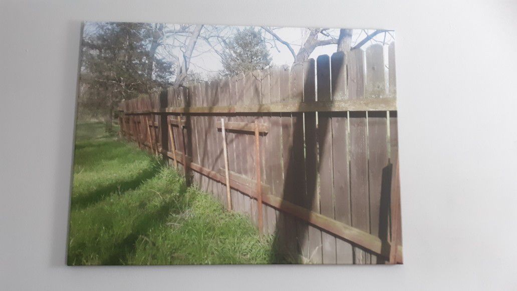 Rustic Farmhouse Canvas Print 40"×30". Excellent condition. Smoke free one. Moving & more to come.