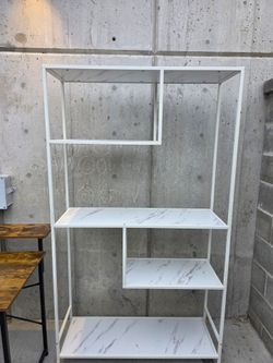 White Geometric Bar Back