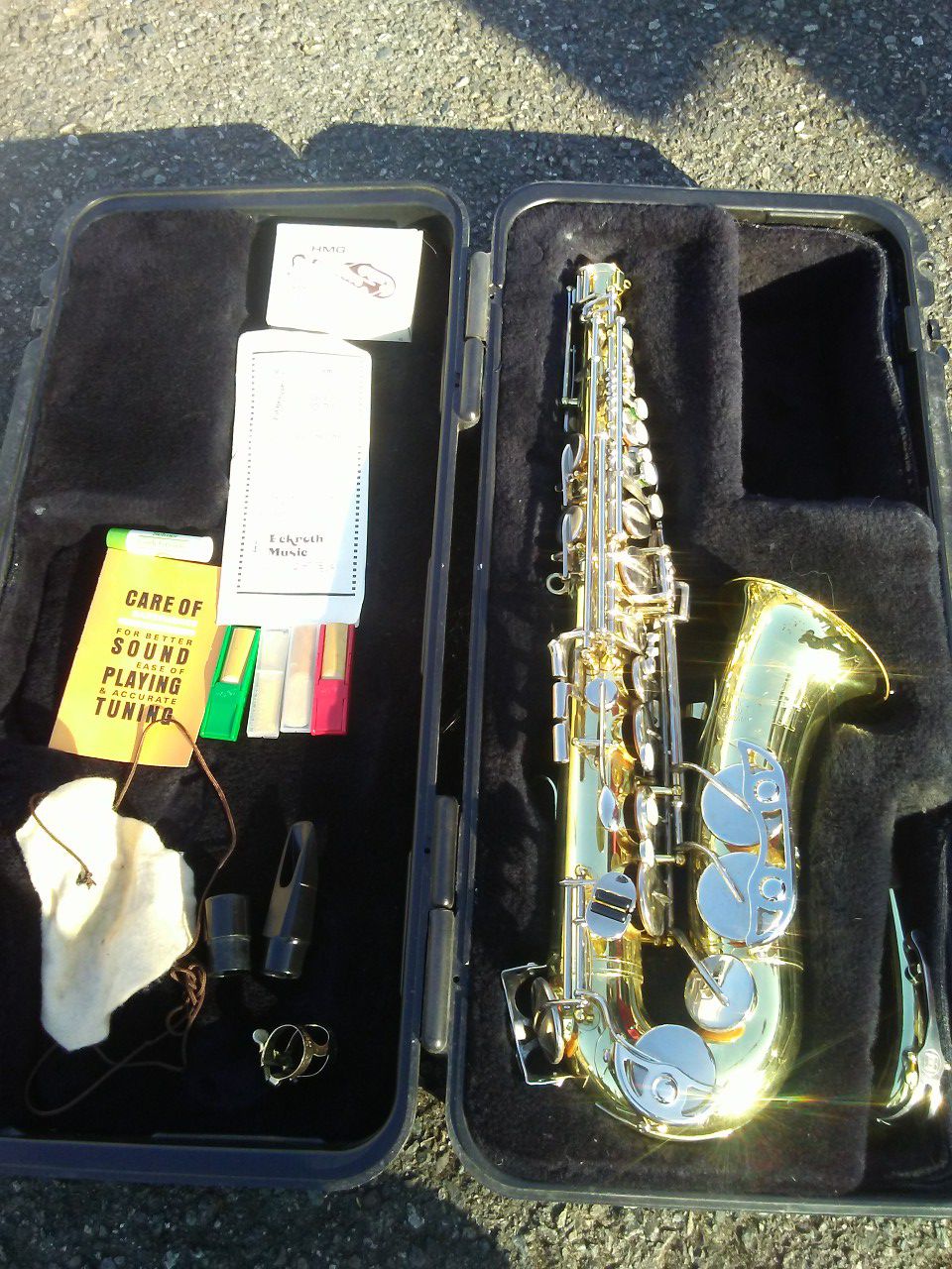 Alto Saxophone Bundy 2