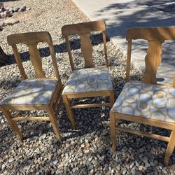 3 sillas de madera muy comodas vea mis otras ofertas