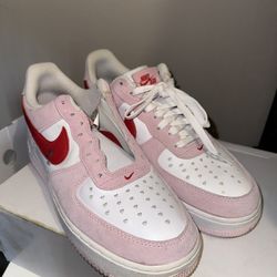 Valentine’s Nike Forces