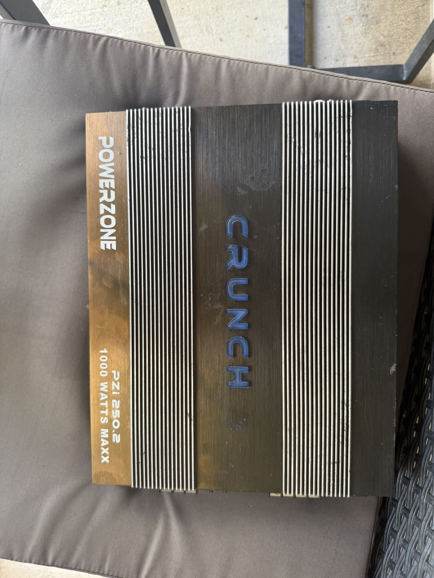 Crunch Car Amplifier