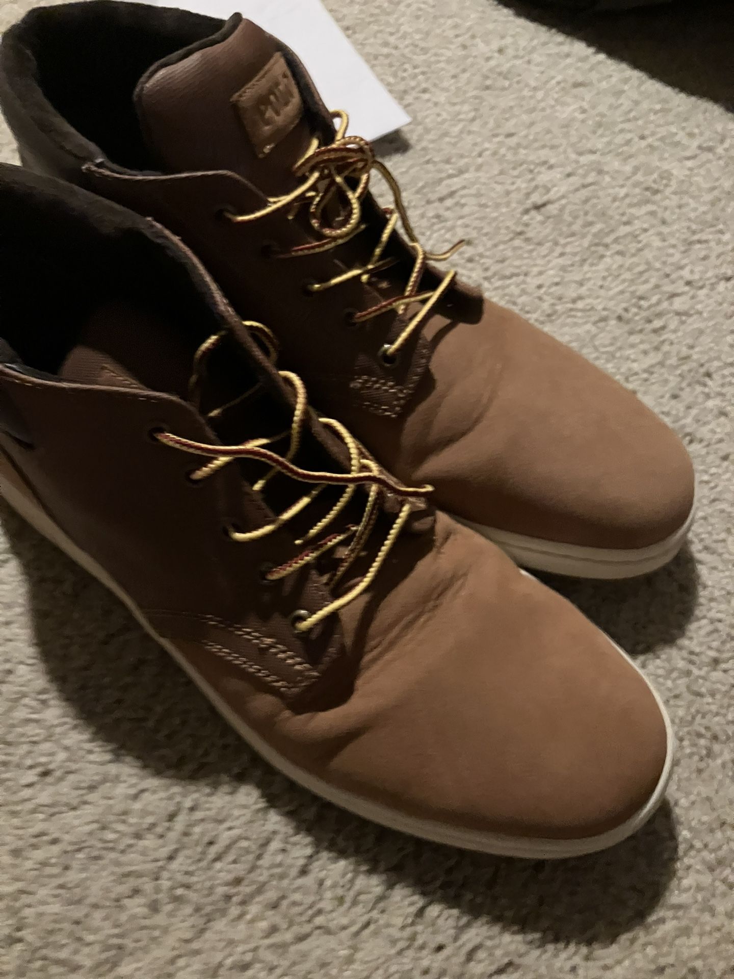 Brand: Polo Ralph Lauren • Style: Leather upper with athletic-white rubber outsole, lace-up ankle boot—think casual/hiking crossover • Category: Pol