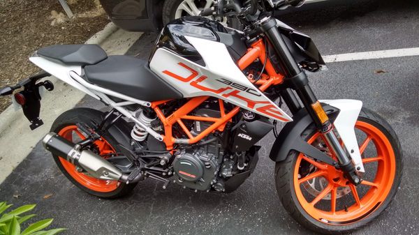 Ktm 390 duke (2017)