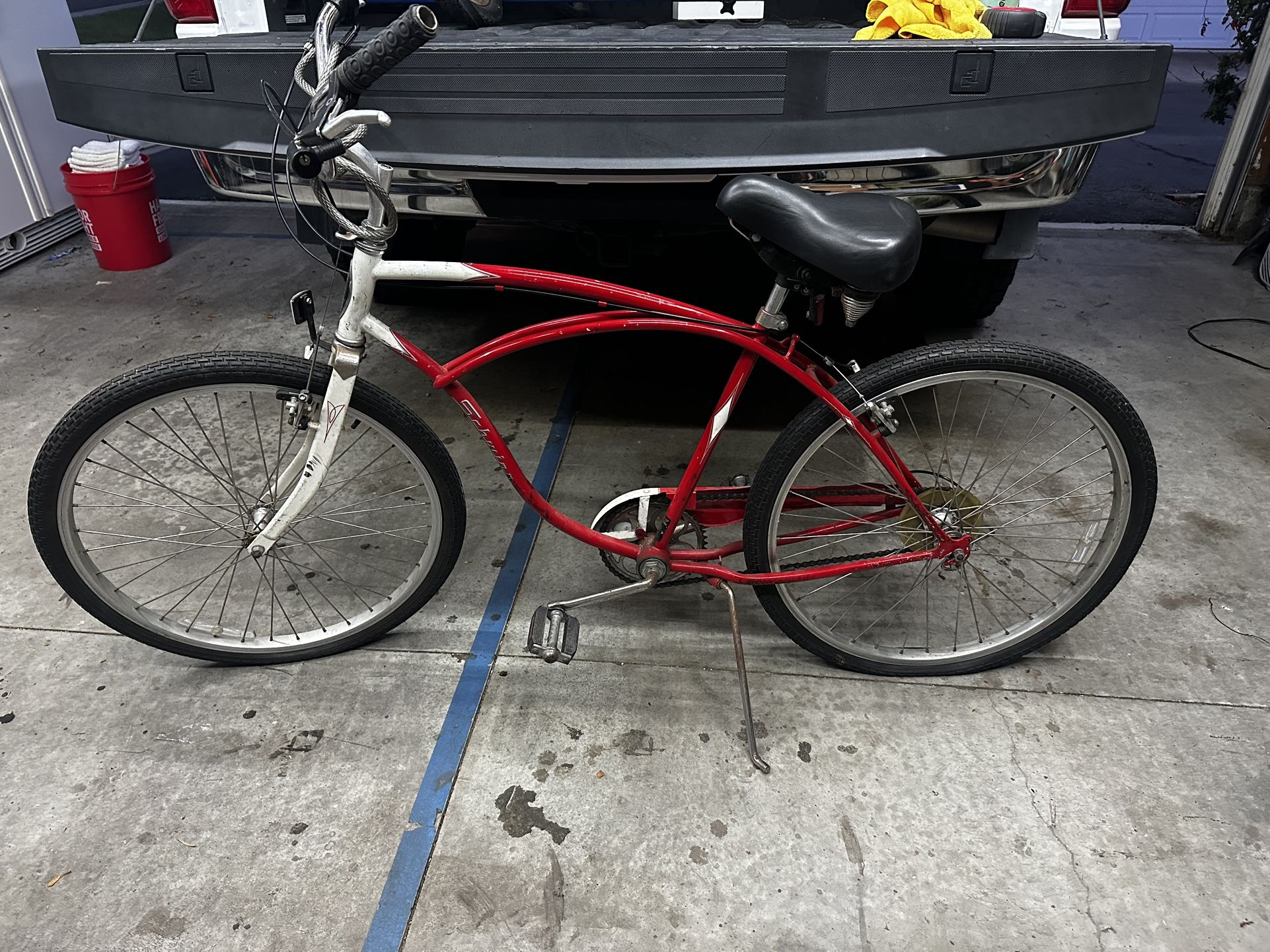 Schwinn Beach Cruiser