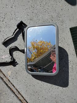 Chicco Rear seat baby mirror