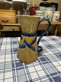 Vintage Williams Sonoma Wheat Sheaf Pitcher