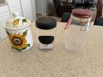 Nice Decor/ Containers