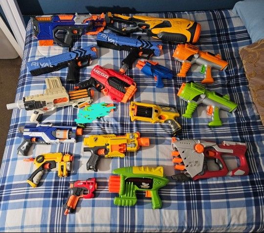 Nerf Gun Bundle
