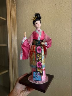 Vintage Asian Princess Doll Figurine – Decorative Display Piece