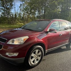 2011 CHEVROLET TRAVERSE LT