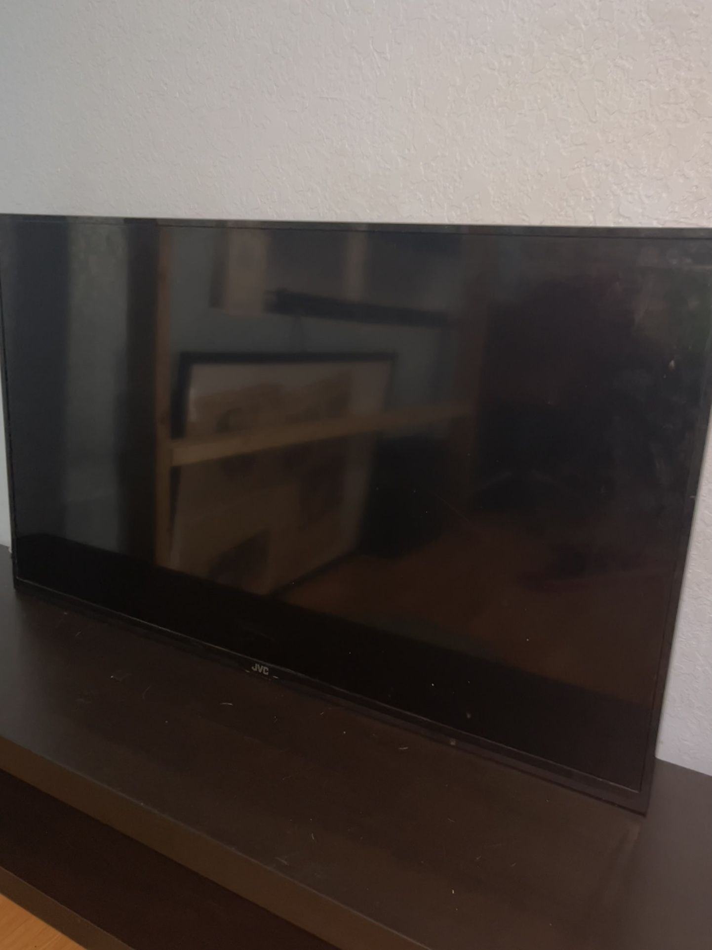43 Inch JVC TV