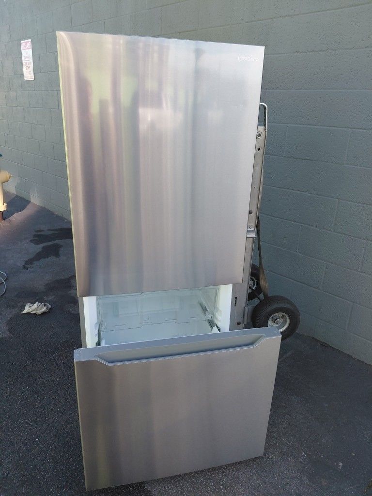 Un Refrijerador Dos Puertas Tres Meses De Garantia Se Entrga El Mismo Dia