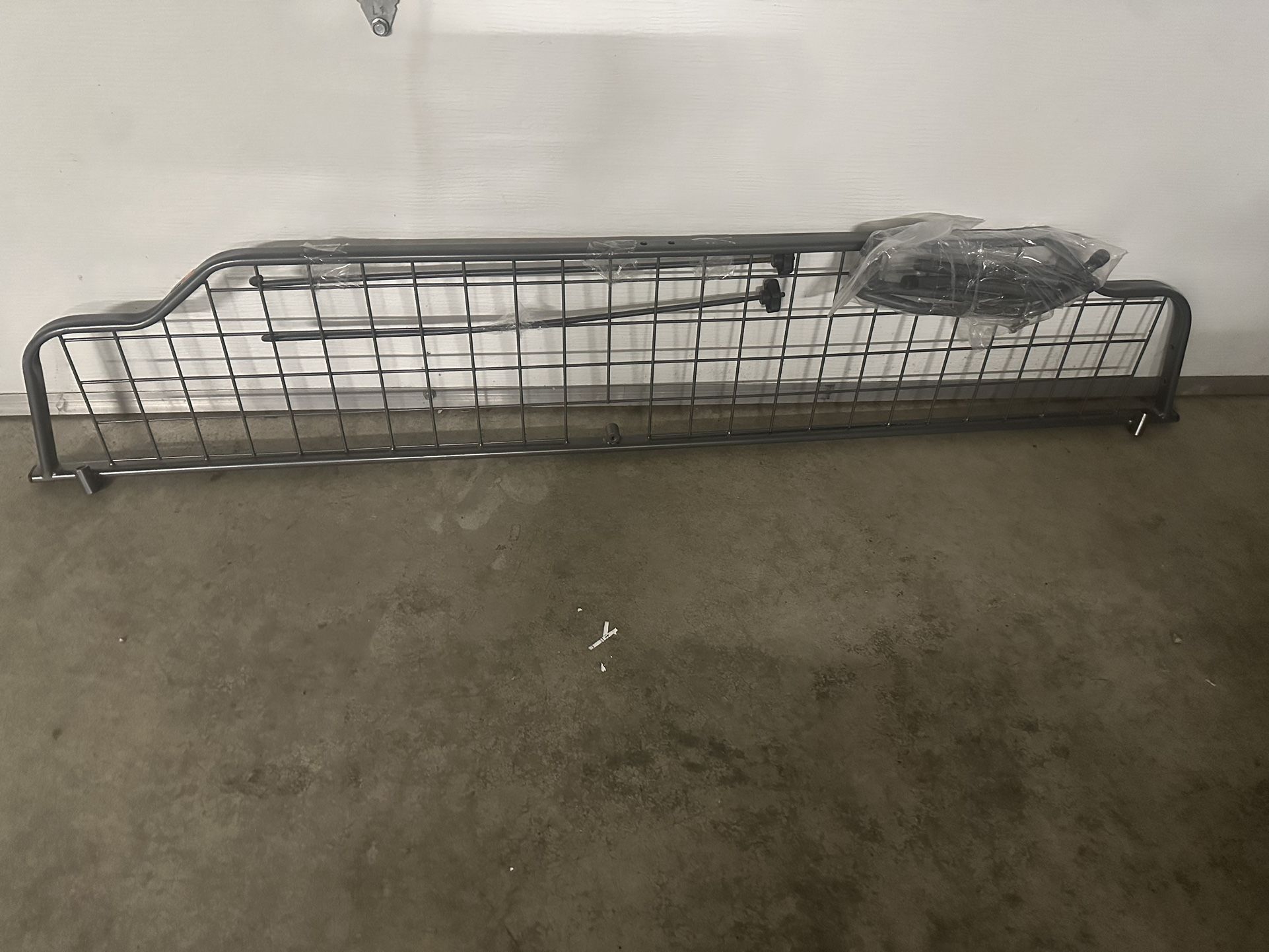 Dog Wire Barrier For 2014 VW Toueg