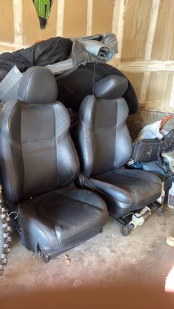 Subaru wrx seats