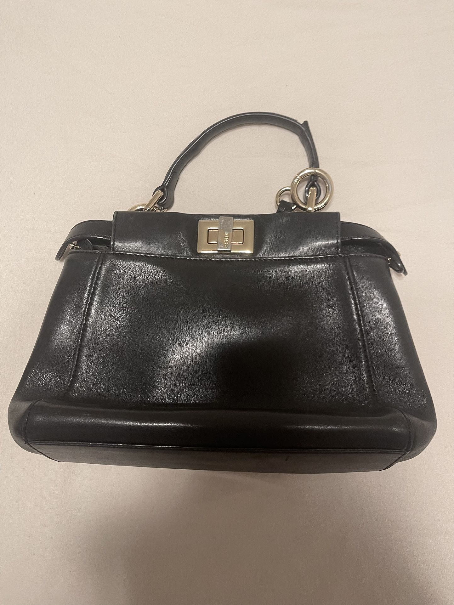 Fendi Peekaboo Bag Preowned AUTHENTIC 