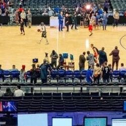 Oklahoma City Thunder at Los Angeles Lakers