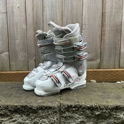 Ski Boots Size 22.5 23.5