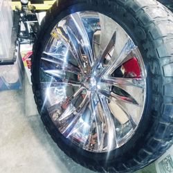 4 Rines Con Llanta. 6 Verlos Para Silverado 