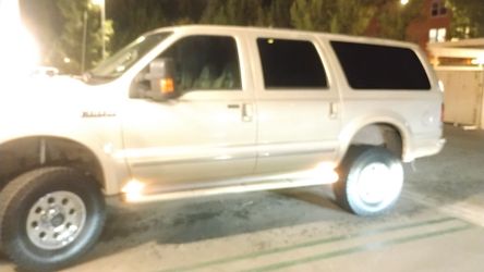 2004 Ford Excursion limited