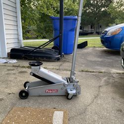 Pro Lift Hydraulic Lift And Larin 2 Ton Jack Stands 