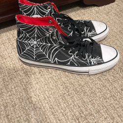 Converse Sz 8 Men’s 10 Wmns