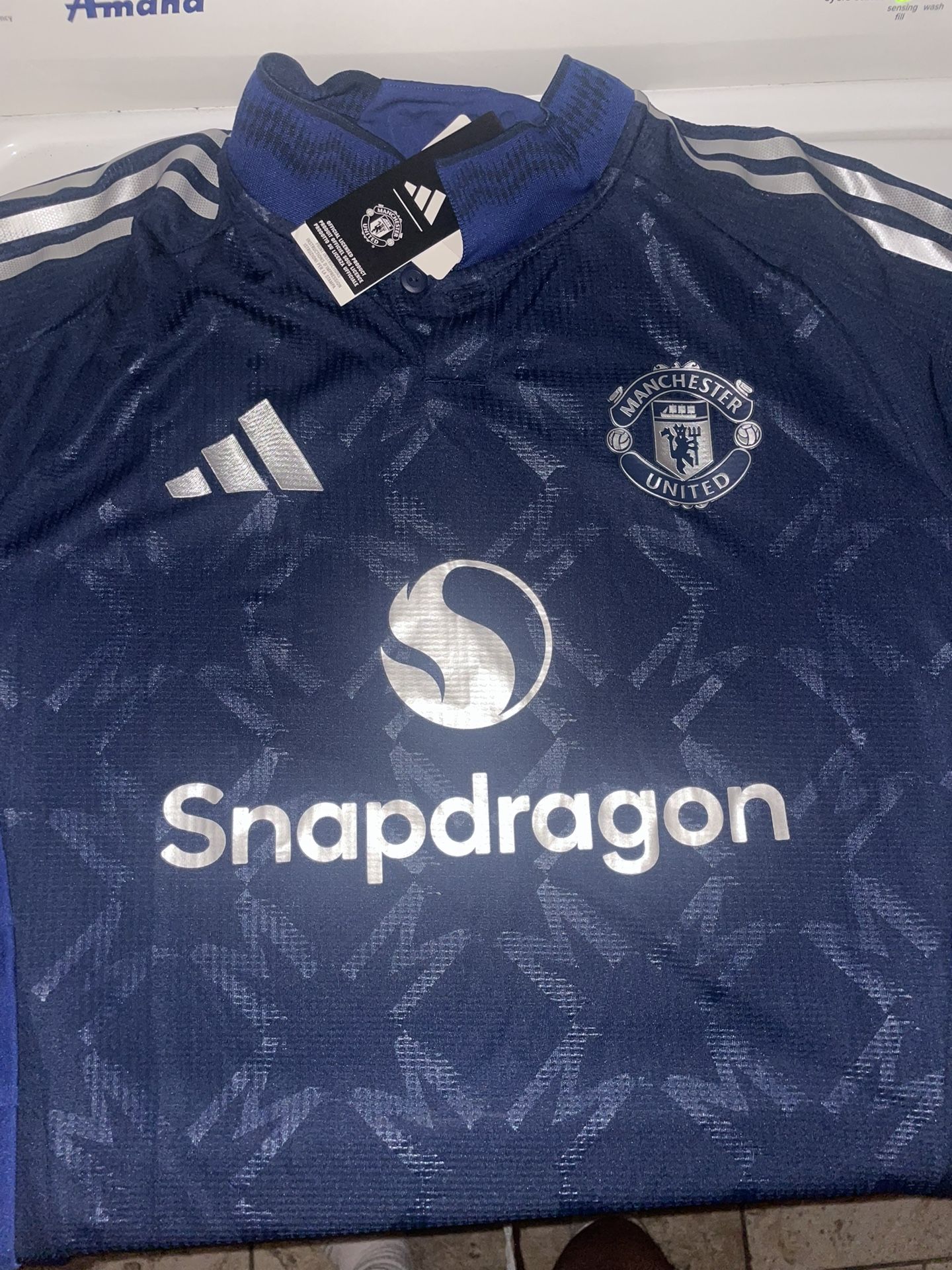 Manchester United Away 24/25 - Authentic Player Version